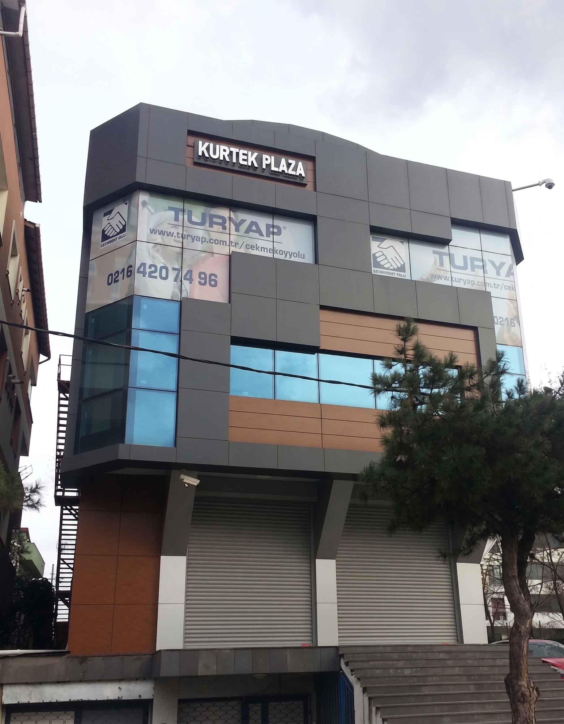 Kurtek Plaza